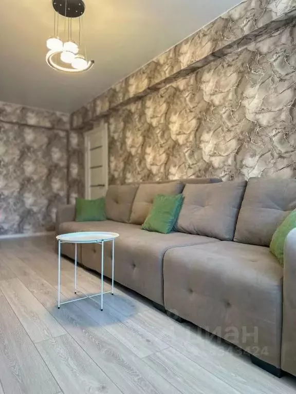 2-к кв. Иркутская область, Иркутск Култукская ул., 101/1 (52.0 м) - Фото 1