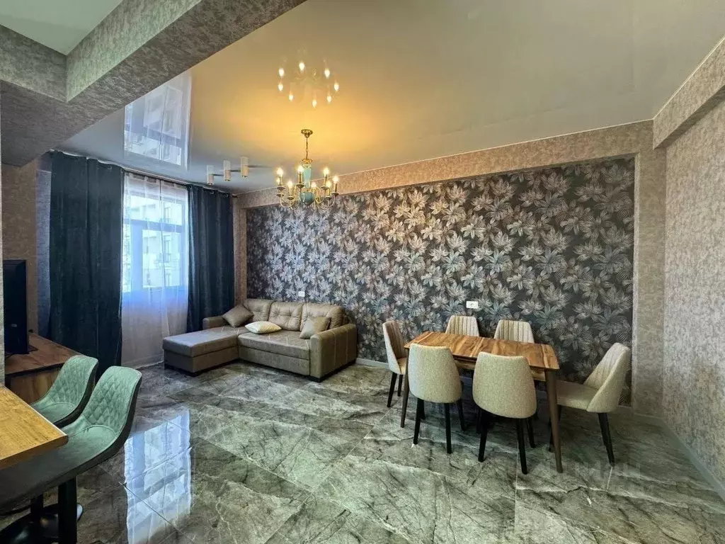 1-к кв. Татарстан, Казань ул. Сибирский Тракт, 13 (56.3 м) - Фото 1