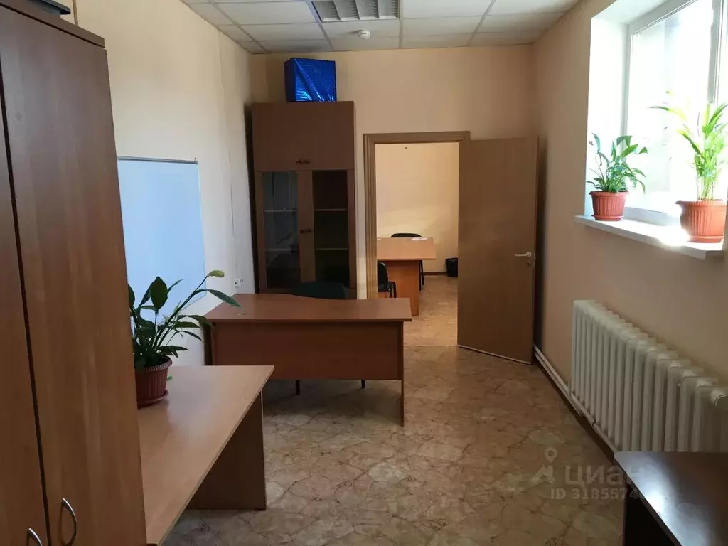 Офис в Тюменская область, Тюмень ул. 30 лет Победы, 38А (25 м) - Фото 0