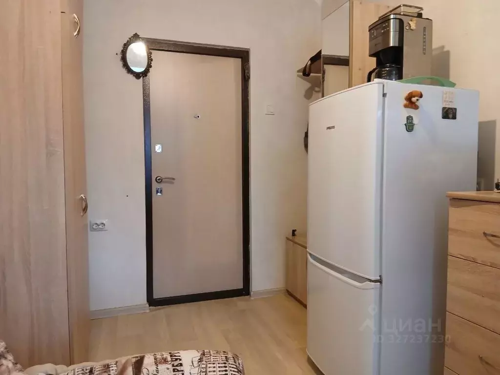 1-к кв. Татарстан, Казань ул. Космонавтов, 10 (10.0 м) - Фото 2