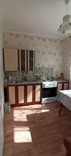 1-к. квартира, 40м, 4/4эт. - Фото 0