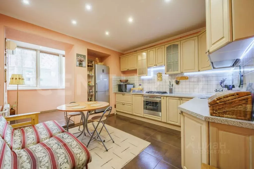 1-к кв. Липецкая область, Липецк Саперная ул., 1 (82.6 м) - Фото 1