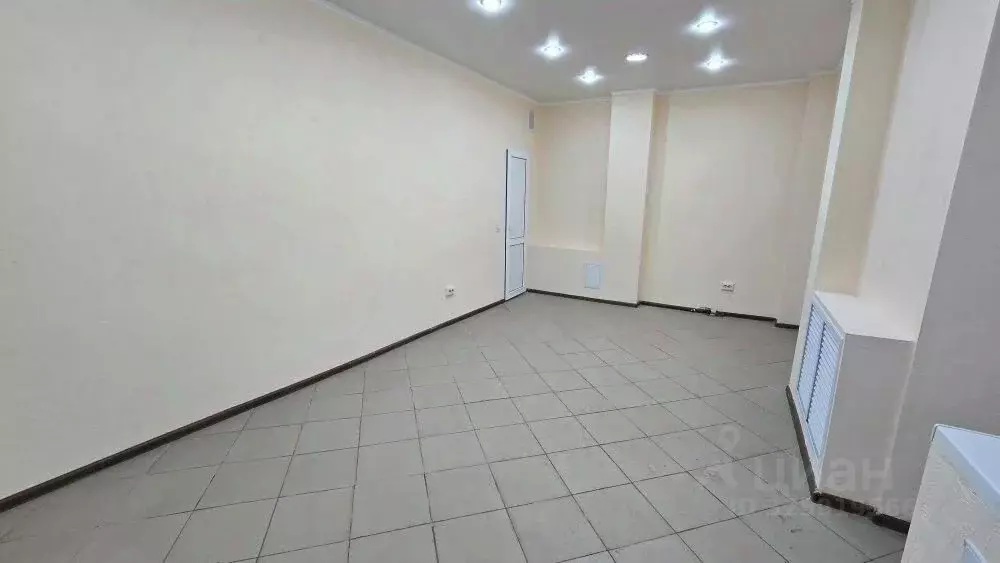 Офис в Татарстан, Нижнекамск просп. Строителей, 4 (18 м) - Фото 2