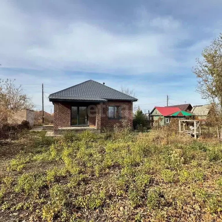 Дом в Оренбургская область, Оренбургский район, Весенний сельсовет, ... - Фото 1