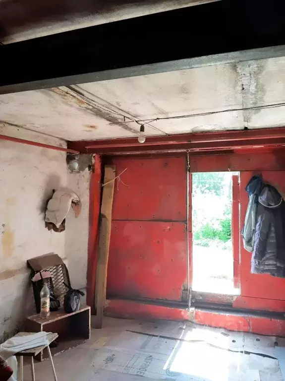 Гараж в Красноярский край, Красноярск ул. 60 лет Октября, 111а (17 м) - Фото 1