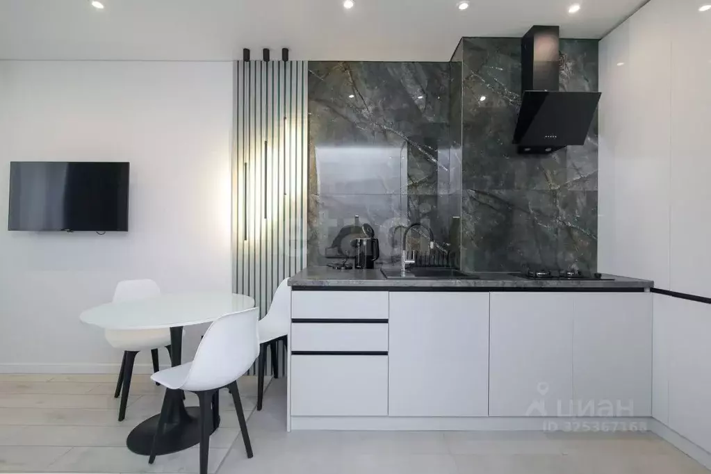 1-к кв. Калининградская область, Зеленоградск ул. Римская, 5к3 (34.6 ... - Фото 1