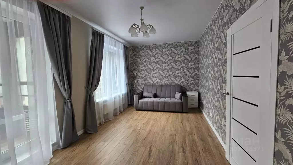 1-к кв. Санкт-Петербург ул. Александра Матросова, 8к4 (38.4 м) - Фото 0