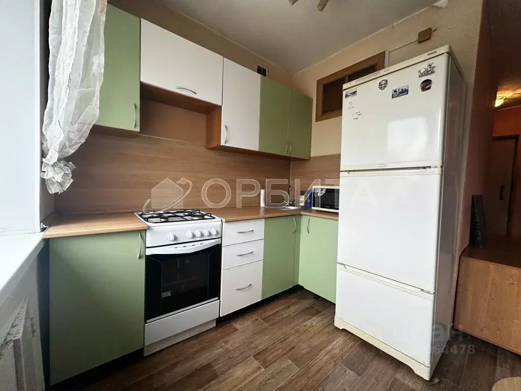 2-к кв. Тюменская область, Тюмень Минская ул., 15 (42.8 м) - Фото 0
