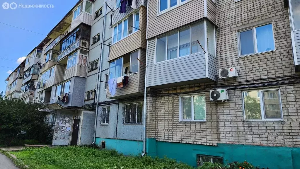 3-комнатная квартира: Находка, улица Постышева, 43 (62.6 м) - Фото 1