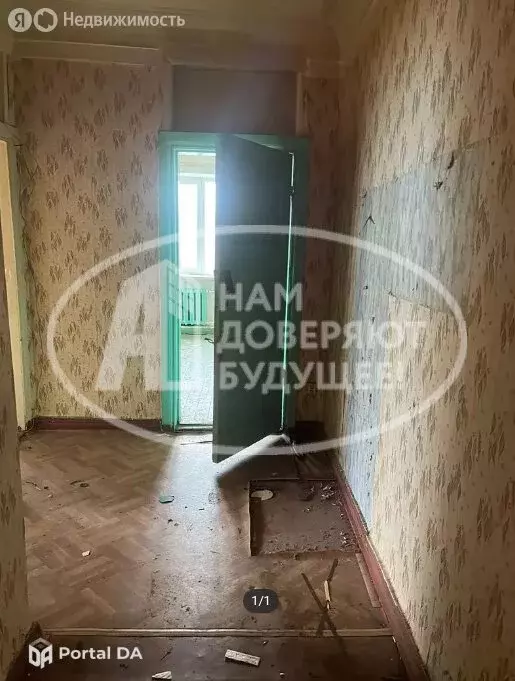 2-комнатная квартира: Чусовой, улица Челюскинцев, 10 (55.7 м) - Фото 1