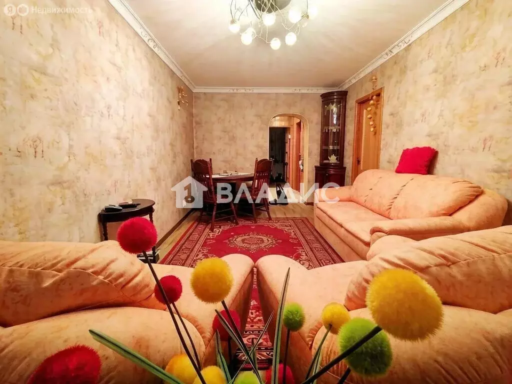 3-комнатная квартира: Белгород, улица Макаренко, 4А (62.89 м) - Фото 1