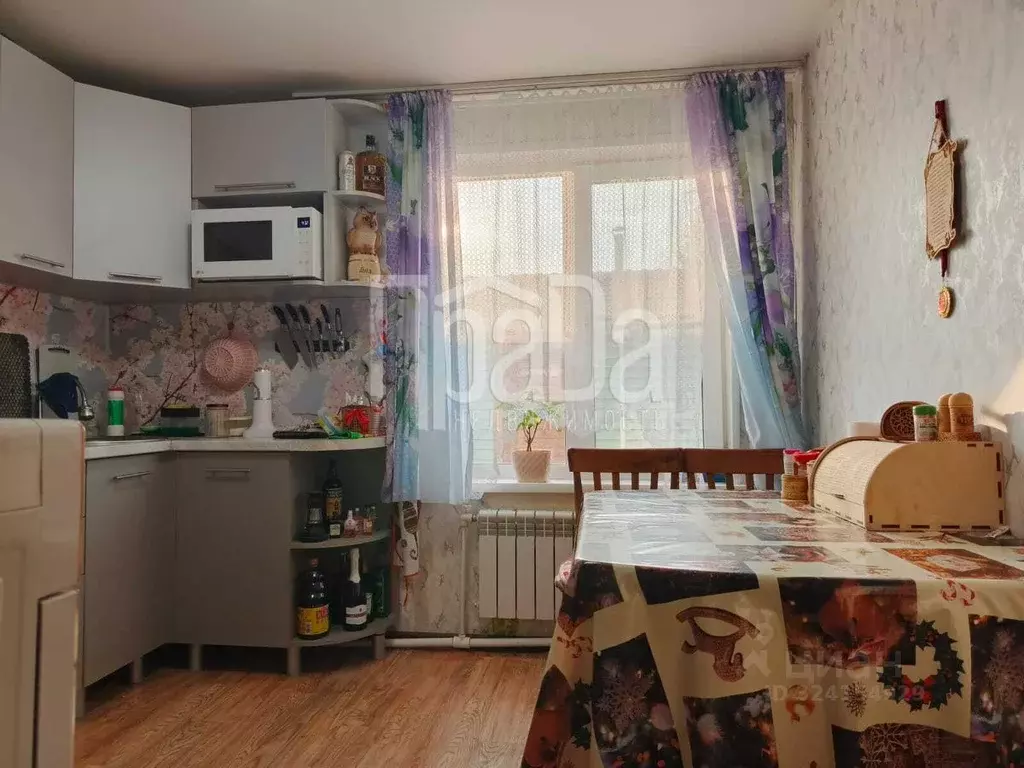 Дом в Красноярский край, Емельяново пгт ул. Декабристов, 55 (93 м) - Фото 2