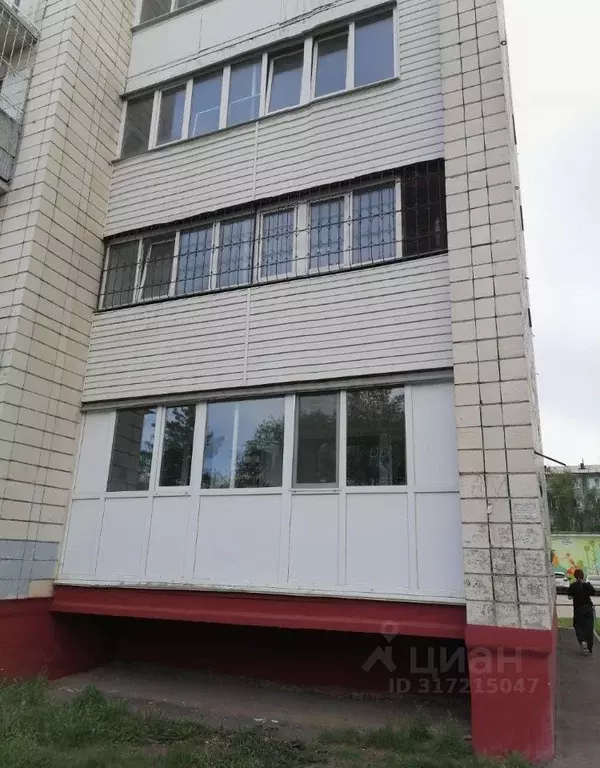 3-к кв. Омская область, Омск ул. Перелета, 2 (62.0 м) - Фото 0