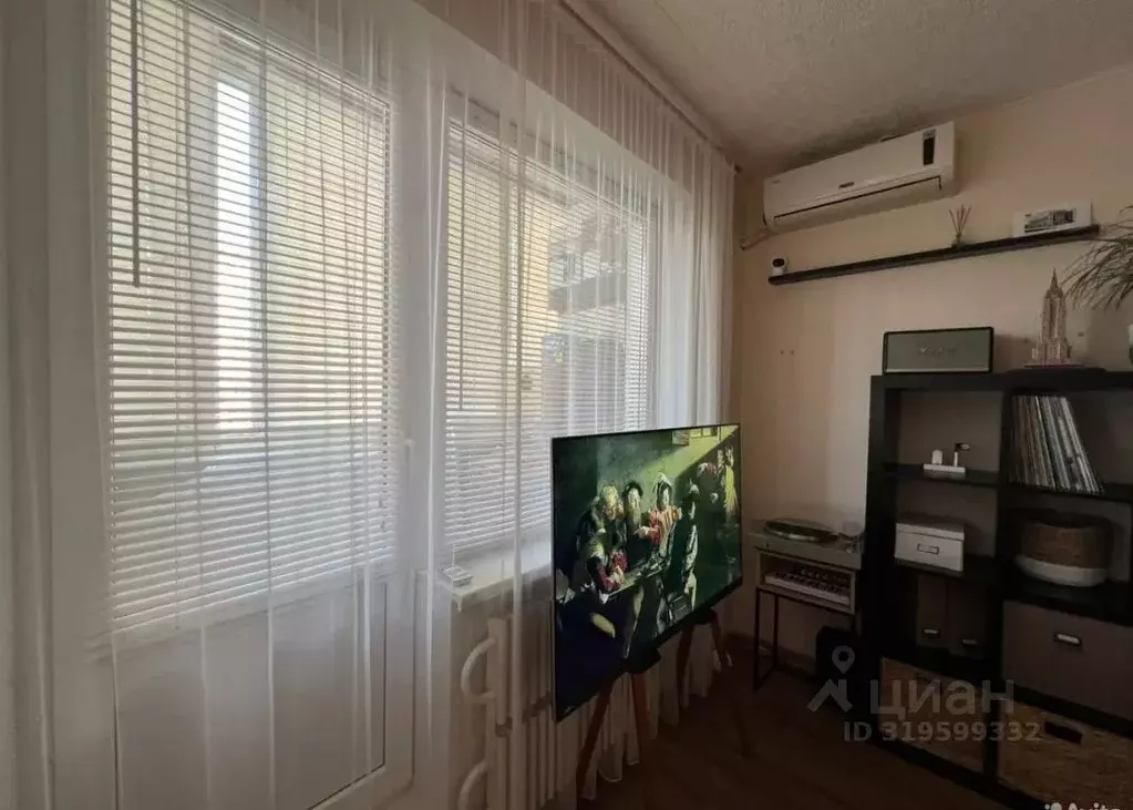 1-к кв. Волгоградская область, Волгоград ул. Космонавтов, 37 (26.5 м) - Фото 1