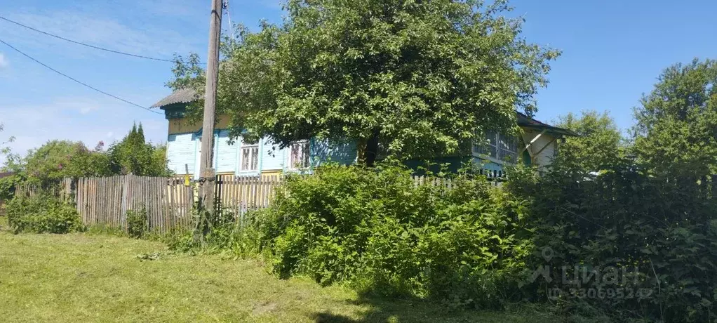 Дом в Калужская область, Перемышльский муниципальный округ, д. Комсино ... - Фото 2
