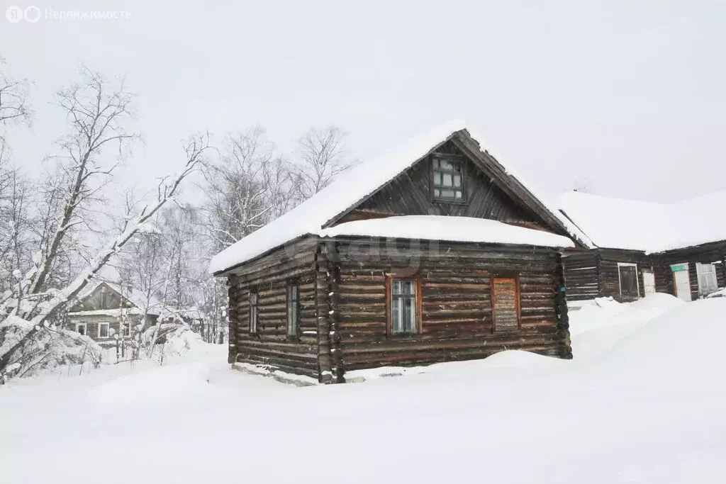 Дом в Вологодская область, Шекснинский муниципальный округ, посёлок ... - Фото 1