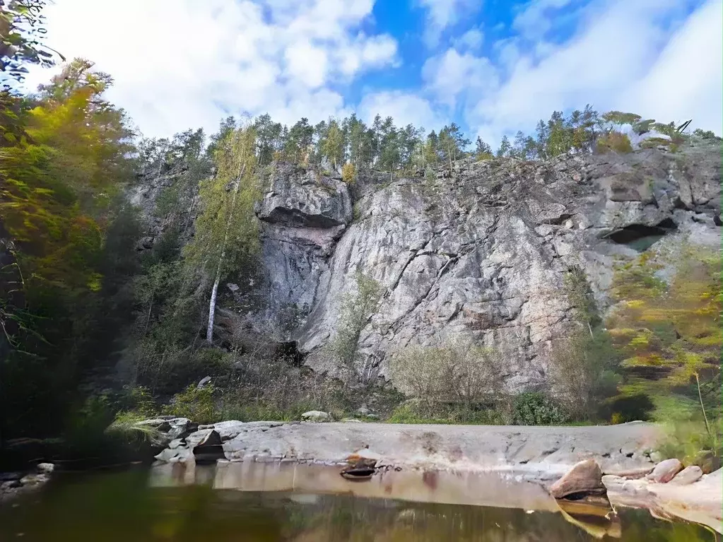 Участок в Карелия, Лахденпохский муниципальный округ, пос. Сорола, ... - Фото 1
