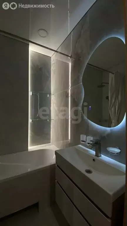 2-комнатная квартира: Йошкар-Ола, улица Кирова, 25 (57 м) - Фото 2