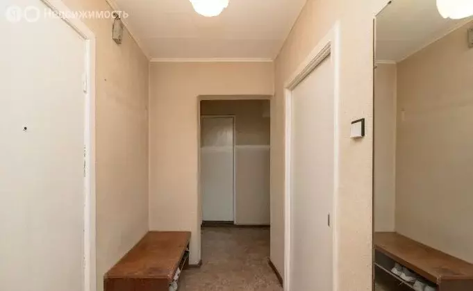 2-комнатная квартира: Тюмень, 6-й микрорайон, проезд 9 Мая, 2 (51 м) - Фото 1