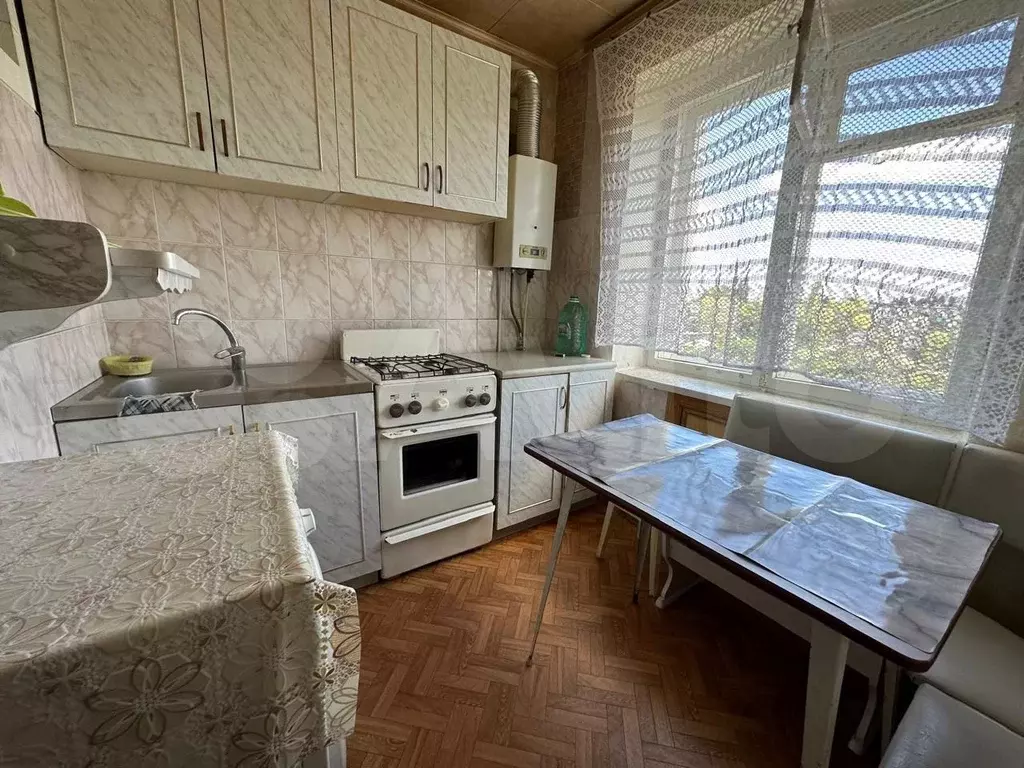 2-к. квартира, 45м, 5/5эт. - Фото 0