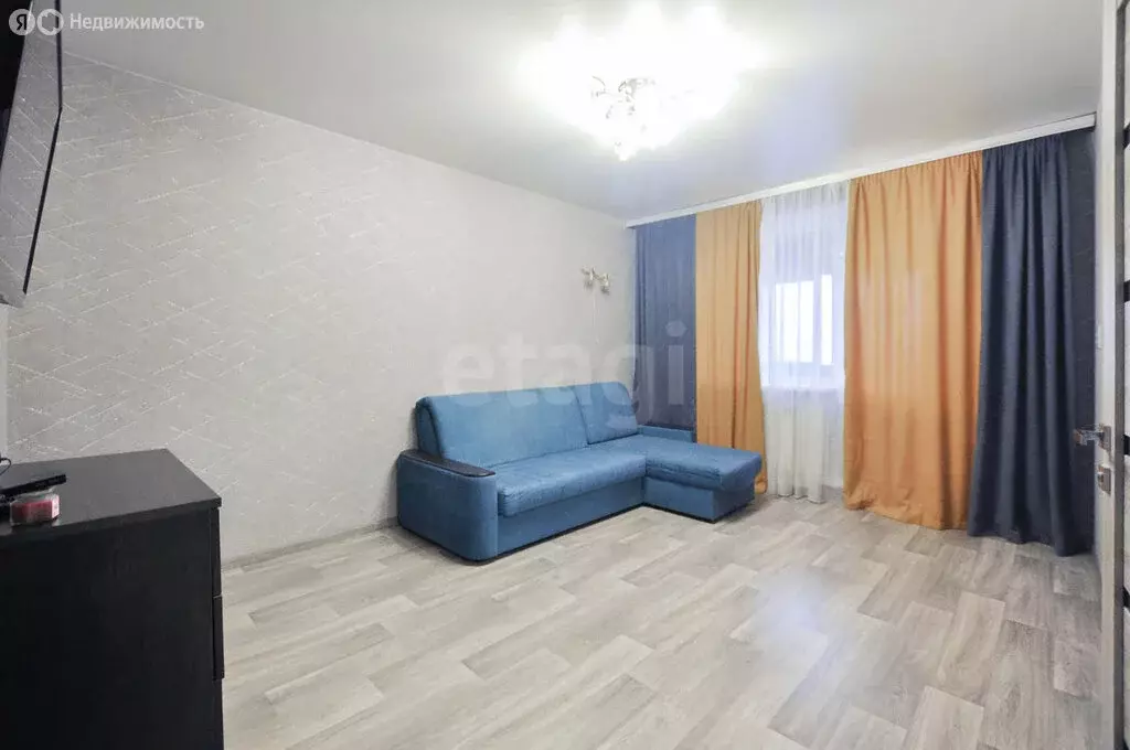 3-комнатная квартира: Липецк, улица имени А.И. Хорошавина, 2 (64.1 м) - Фото 1