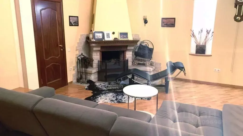 5-к кв. Самарская область, Самара Ленинская ул., 202 (190.0 м) - Фото 1