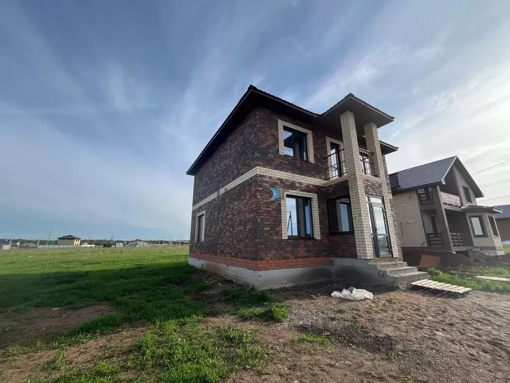 Дом в Башкортостан, Уфимский район, Русско-Юрмашский сельсовет, д. ... - Фото 1