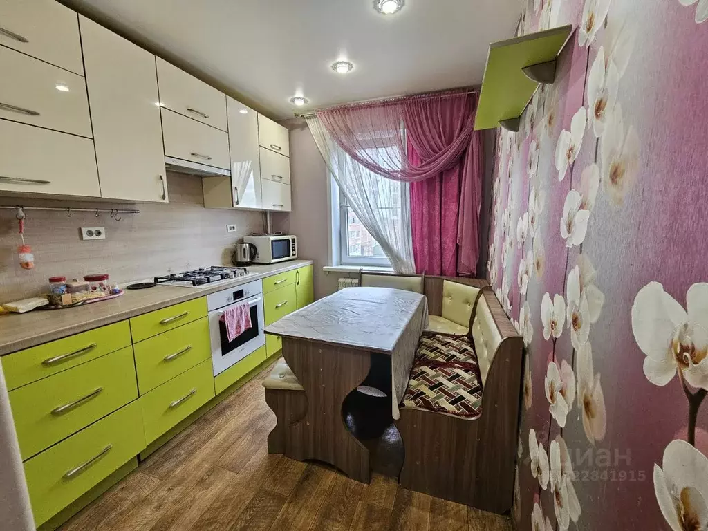 3-к кв. Тульская область, Тула проезд 2-й Гастелло, 24 (66.3 м) - Фото 0