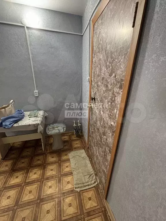 Комната 10 м в 1-к., 1/3 эт. - Фото 1