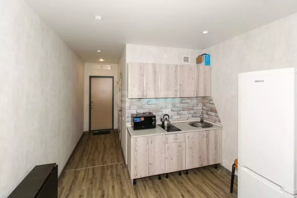 Студия Тюменская область, Тюмень ул. Краснооктябрьская, 14 (22.2 м) - Фото 1