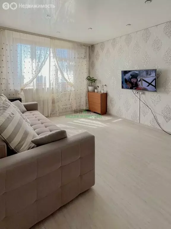 3-комнатная квартира: Балаково, улица Шевченко, 46 (50 м) - Фото 1