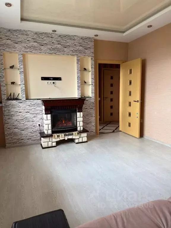 3-к кв. Псковская область, Псков ул. Кузбасской Дивизии, 12 (72.0 м) - Фото 2