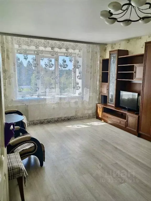 1-к кв. Удмуртия, Ижевск ул. 40 лет Победы, 144 (35.0 м) - Фото 0