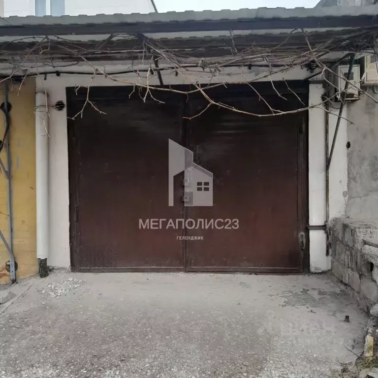 Гараж в Краснодарский край, Геленджик Парус мкр, с26/185 (35 м) - Фото 0