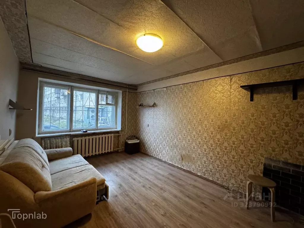 1-к кв. Нижегородская область, Кстово пл. Мира, 2 (30.2 м) - Фото 2