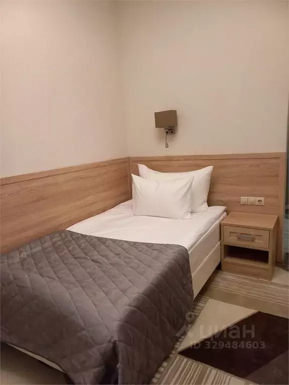 Комната Москва Гостиничная ул., 9А (16.0 м) - Фото 1