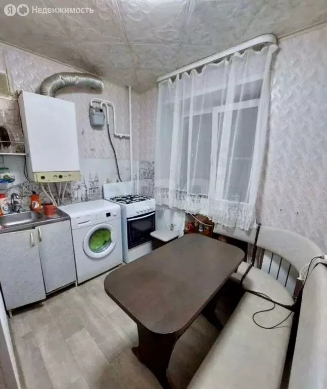 2-комнатная квартира: Остров, Пригородная улица, 8 (39.8 м) - Фото 2