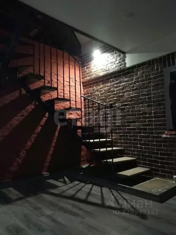 Дом в Адыгея, Майкопский район, Тимирязевское с/пос, пос. Цветочный ... - Фото 1