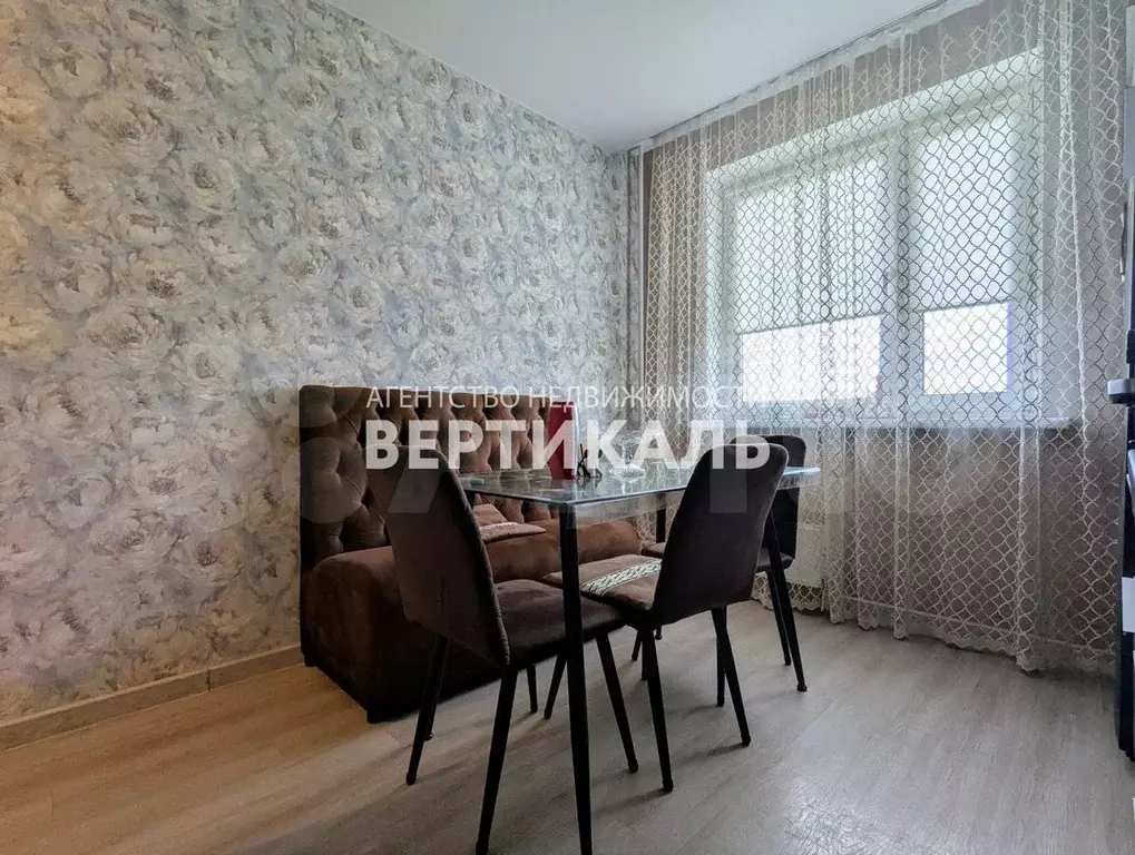 2-к. квартира, 55 м, 14/17 эт. - Фото 1