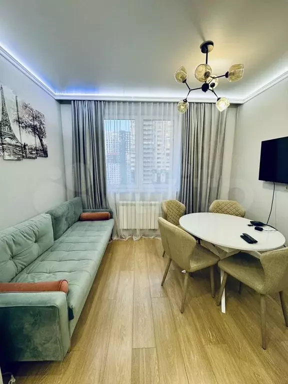 2-к. квартира, 64 м, 9/25 эт. - Фото 1