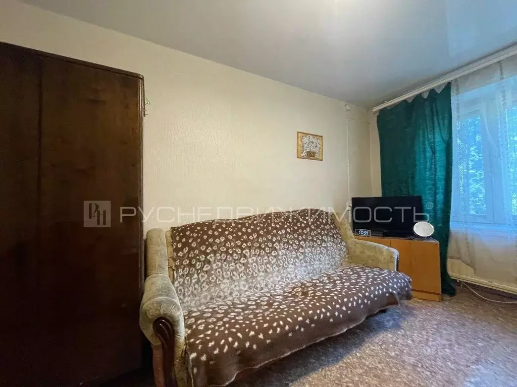 Комната Кировская область, Киров ул. Ивана Попова, 14А (12.0 м) - Фото 2