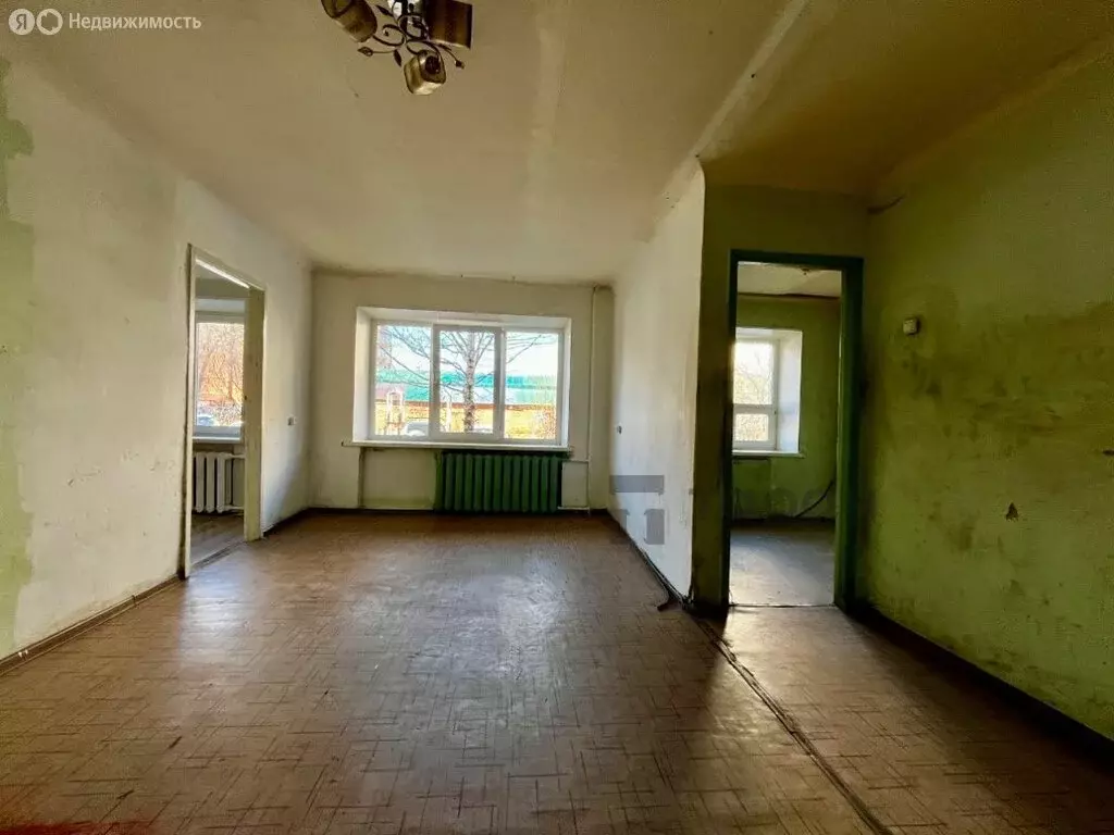 3-комнатная квартира: Чебаркуль, улица Калинина, 22 (56 м) - Фото 2