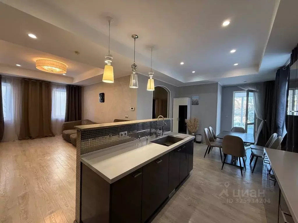 Коттедж в Московская область, Мытищи городской округ, пос. Вешки, ... - Фото 2