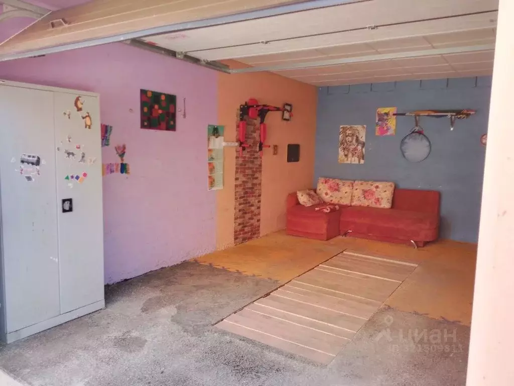 Гараж в Краснодарский край, Темрюк ул. Карла Либкнехта, 4 (24 м) - Фото 1