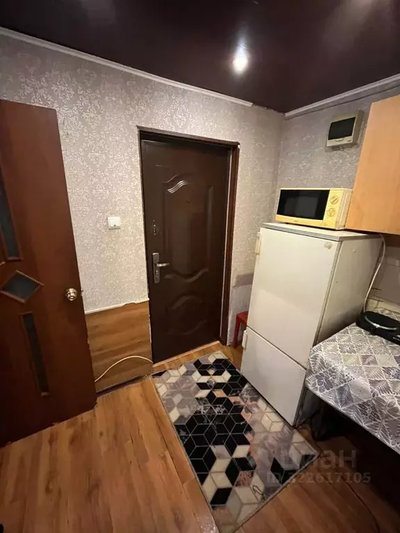 Комната Кемеровская область, Новокузнецк ул. 13-й Микрорайон, 9 (10.0 ... - Фото 1