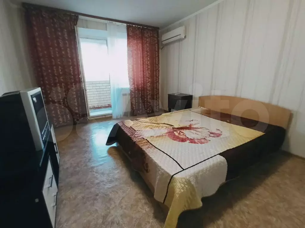 1-к. квартира, 41 м, 4/10 эт. - Фото 1