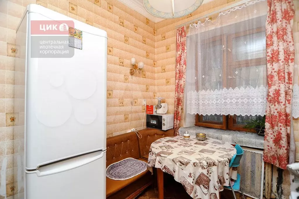 2-к. квартира, 60,9 м, 1/2 эт. - Фото 1