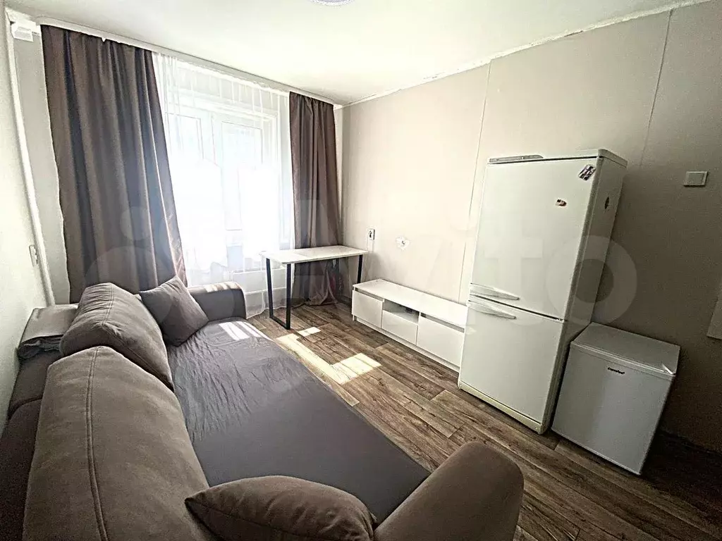 Комната 12,9 м в 6-к., 4/9 эт. - Фото 1