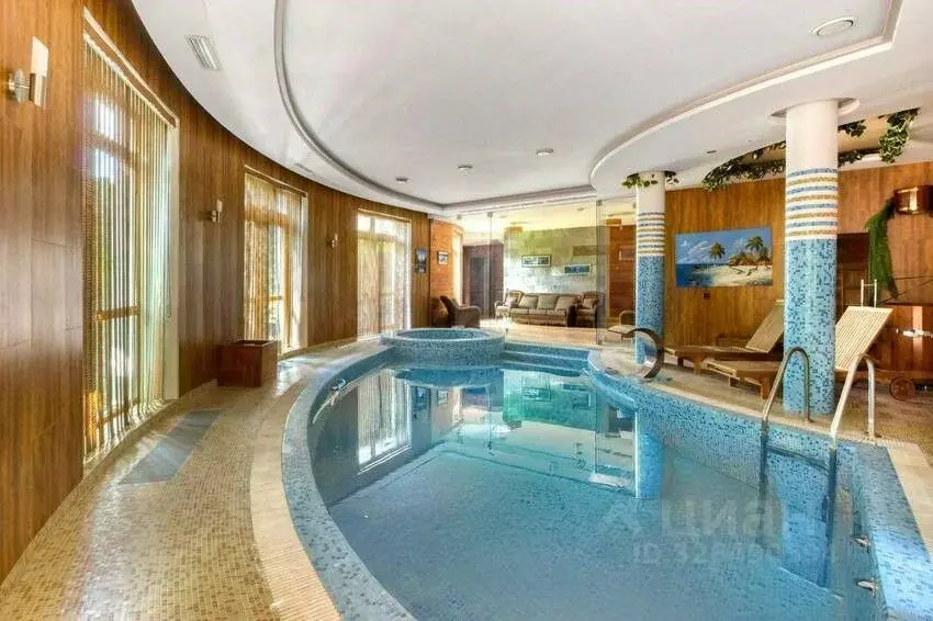 Дом в Московская область, Красногорск городской округ, с. ... - Фото 1