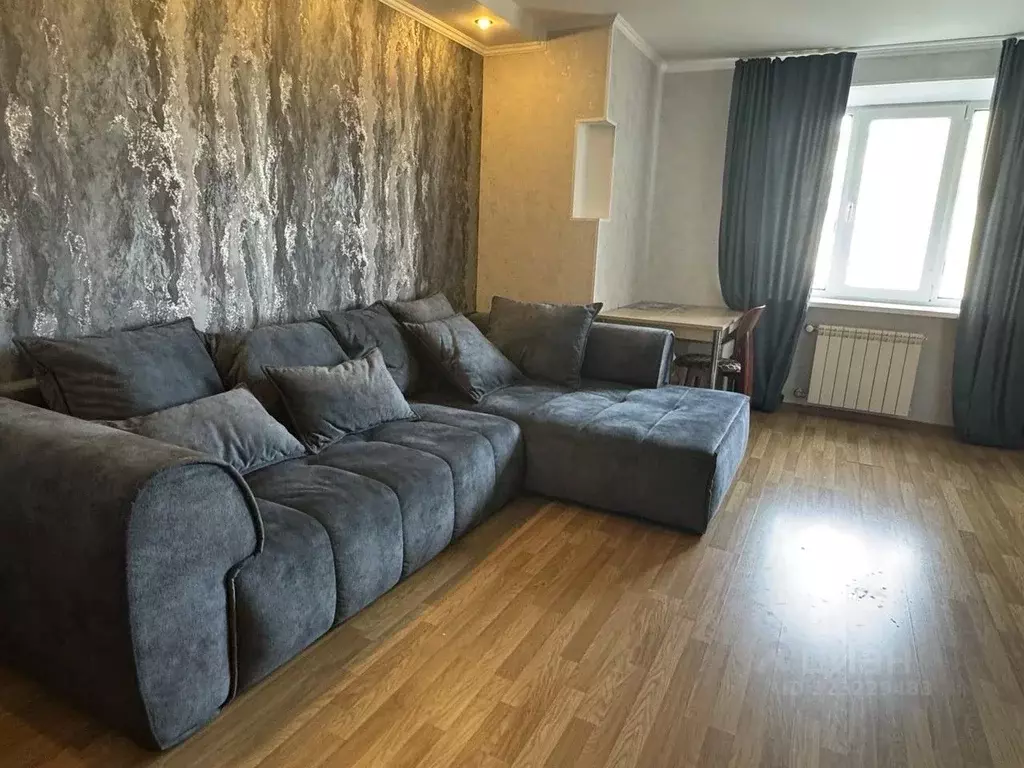 3-к кв. Самарская область, Самара пос. Управленческий, ул. Парижской ... - Фото 0